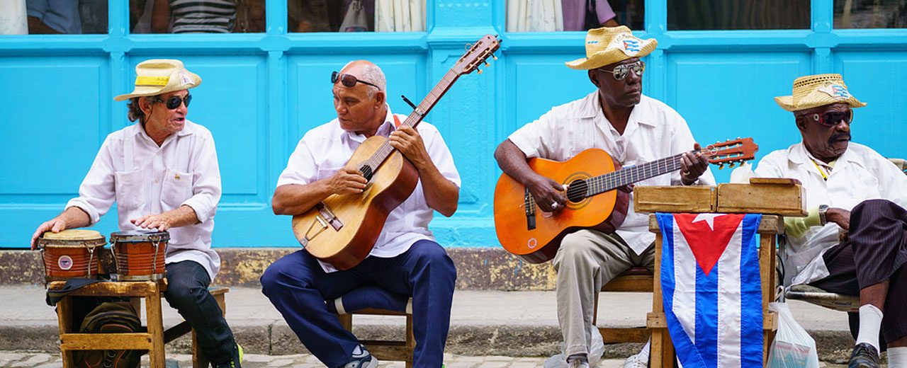 Cuba_Ciudad_Havana_Street-Musicians